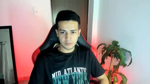 Snapshot of abelasburgo chatting on 05/21/26, 02:51 Independence model AbelAsburgo online show from 05/21/26, 02:51