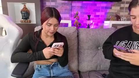 Snapshot of abella_as_ chatting on 10/01/25, 02:56 abella_as_ online show from 10/01/25, 02:56