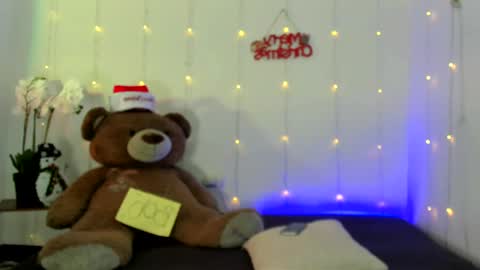  Abella and Kendra  online show from 12/11/24, 09:45