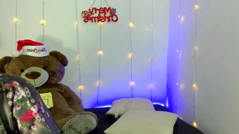  Abella and Kendra  online show from 12/17/24, 07:04
