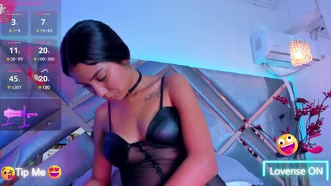 abelladgr online show from 12/20/24, 02:52