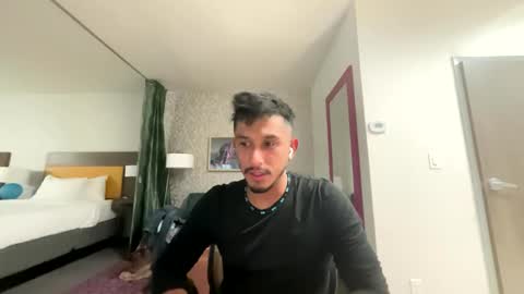 Snapshot of abethename chatting on 12/03/25, 03:47 abeThename online show from 12/03/25, 03:47