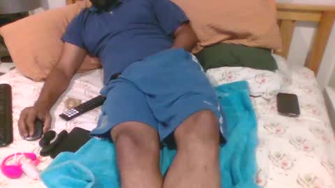 Naked Gentleman online show from 12/11/24, 08:28