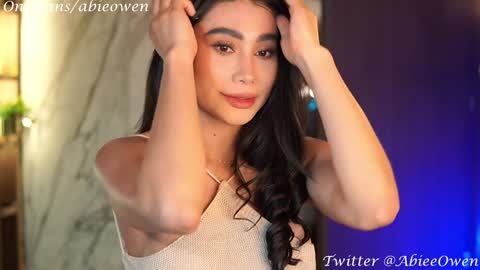 abie_owen online show from 01/08/25, 11:41