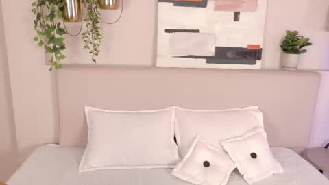 Snapshot of abiehils chatting on 02/24/25, 11:32 abiehils online show from 02/24/25, 11:32