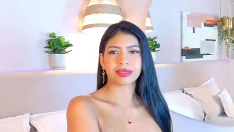 Snapshot of abiehils chatting on 09/25/25, 11:36 abiehils online show from 09/25/25, 11:36