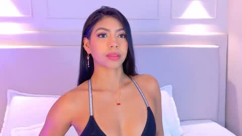 Snapshot of abiehils chatting on 09/26/25, 11:25 abiehils online show from 09/26/25, 11:25