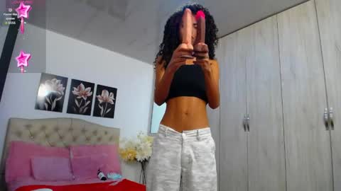 Snapshot of abigail_f00x chatting on 04/20/26, 12:41 Abigail online show from 04/20/26, 12:41