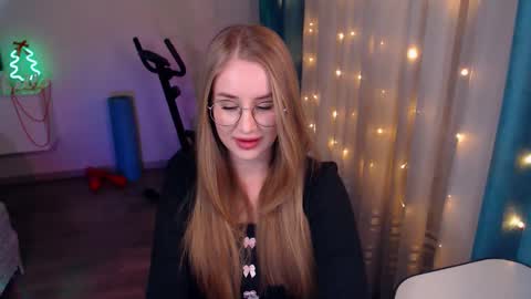 Anna online show from 12/06/24, 07:45