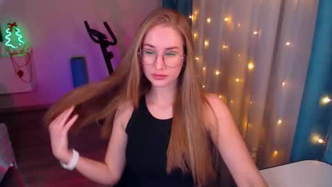 Anna online show from 12/08/24, 07:32