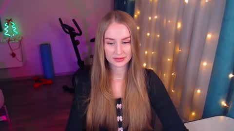 Anna online show from 01/12/25, 05:33