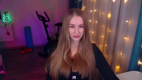 Anna online show from 01/12/25, 08:36