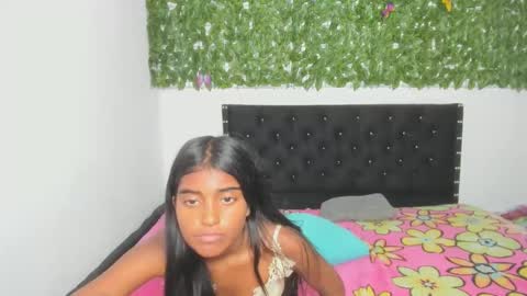 Snapshot of abigail_hot10 chatting on 10/09/25, 03:21 abigail_hot10 online show from 10/09/25, 03:21