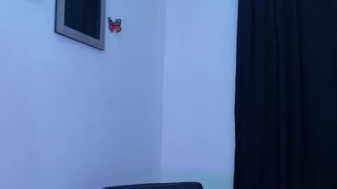 Snapshot of abigail_jhonss chatting on 11/20/25, 04:23 abigail_jhonss online show from 11/20/25, 04:23