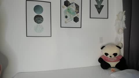 abigail online show from 09/13/25, 01:22