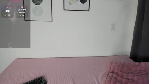 Snapshot of abigail_w chatting on 03/18/26, 08:56 abigail online show from 03/18/26, 08:56