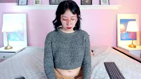 Snapshot of abigaillady chatting on 05/08/26, 11:37 ABIGA online show from 05/08/26, 11:37