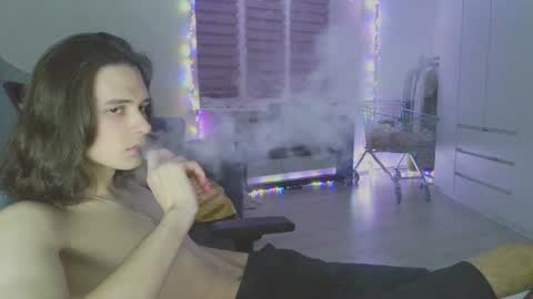 Snapshot of abobus123 chatting on 02/07/25, 02:15 hi  cum in pvt noi extra tip online show from 02/07/25, 02:15