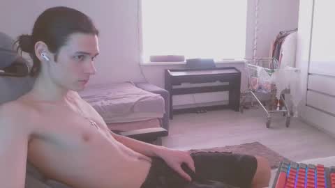 Snapshot of abobus123 chatting on 03/08/25, 01:03 hi  cum in pvt noi extra tip online show from 03/08/25, 01:03