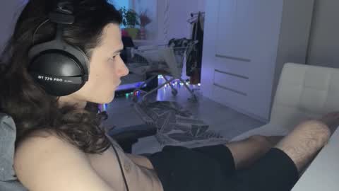 hi  cum in pvt noi extra tip online show from 02/25/26, 01:54