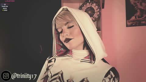 Snapshot of abril__colen chatting on 12/03/24, 06:49 April online show from 12/03/24, 06:49