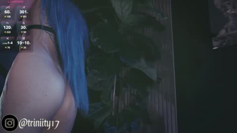 Snapshot of abril__colen chatting on 01/02/25, 03:05 April online show from 01/02/25, 03:05