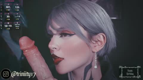 Snapshot of abril__colen chatting on 01/25/25, 09:57 April online show from 01/25/25, 09:57