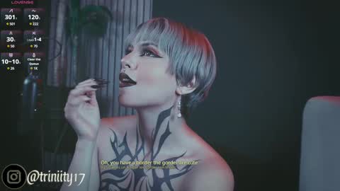 Snapshot of abril__colen chatting on 02/10/25, 09:36 April online show from 02/10/25, 09:36