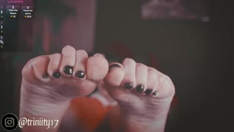 Snapshot of abril__colen chatting on 02/21/25, 06:15 April online show from 02/21/25, 06:15