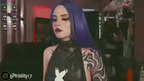 Snapshot of abril__colen chatting on 09/15/25, 02:17 April online show from 09/15/25, 02:17