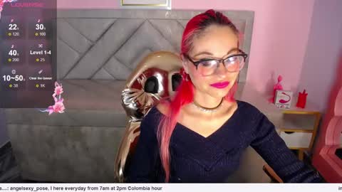 abril_ch_ online show from 01/17/26, 12:10