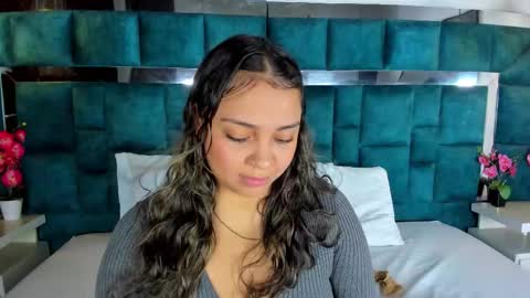 Snapshot of abril_gomez_11 chatting on 03/18/26, 06:55 abril_gomez_11 online show from 03/18/26, 06:55