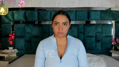 Snapshot of abril_gomez_11 chatting on 05/06/26, 08:03 abril_gomez_11 online show from 05/06/26, 08:03
