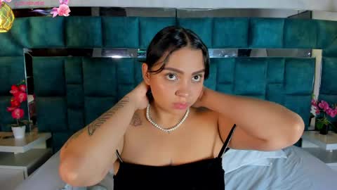 Snapshot of abril_gomez_11 chatting on 05/31/26, 10:55 abril_gomez_11 online show from 05/31/26, 10:55