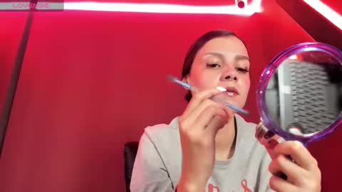 Snapshot of abril_jones10 chatting on 01/05/25, 09:05 Abril jones online show from 01/05/25, 09:05