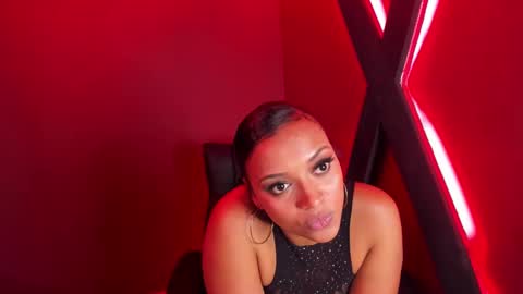 Snapshot of abril_jones10 chatting on 01/18/25, 05:59 Abril jones online show from 01/18/25, 05:59