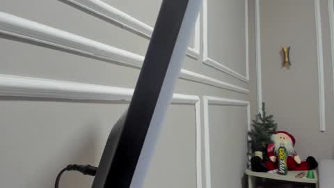 Snapshot of abril_jones10 chatting on 12/20/25, 12:29 Abril jones online show from 12/20/25, 12:29