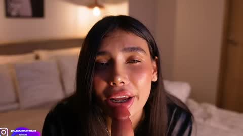 Snapshot of abril_w18 chatting on 05/15/26, 11:12 My name is Alexa. Please say hello I like to chat with you. If you have requests please use tip online show from 05/15/26, 11:12