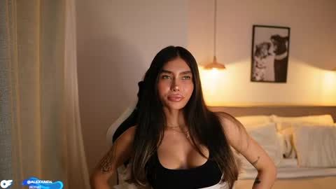 Snapshot of abril_w18 chatting on 05/22/26, 09:42 My name is Alexa. Please say hello I like to chat with you. If you have requests please use tip online show from 05/22/26, 09:42
