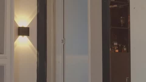 Abril Colls online show from 10/27/25, 12:26