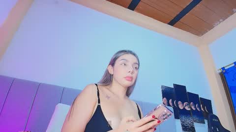 Abril online show from 03/10/26, 11:32