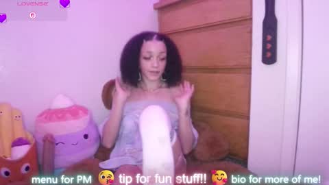 Snapshot of abruisedpeach chatting on 01/18/26, 05:11 Peach online show from 01/18/26, 05:11