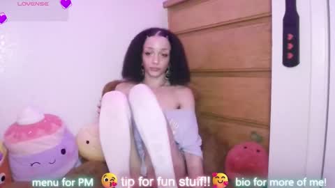 Snapshot of abruisedpeach chatting on 02/18/26, 04:08 Peach online show from 02/18/26, 04:08