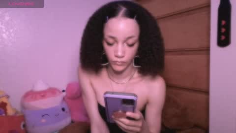 Snapshot of abruisedpeach chatting on 04/15/26, 03:46 Peach online show from 04/15/26, 03:46