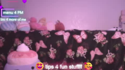 Snapshot of abruisedpeach chatting on 05/05/26, 03:58 Peach online show from 05/05/26, 03:58