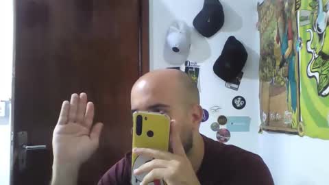 Snapshot of absinnto2016 chatting on 12/01/25, 11:37 Luke 33 online show from 12/01/25, 11:37