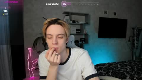 Snapshot of abslut chatting on 03/20/26, 01:49 Nick online show from 03/20/26, 01:49