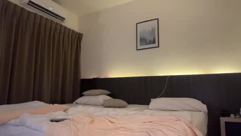 Snapshot of absolutehorrorfield chatting on 04/04/26, 08:06 Absolute Horror Field online show from 04/04/26, 08:06