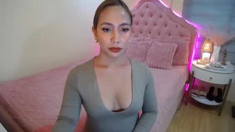 Snapshot of absolutely_gurjuice69 chatting on 03/25/26, 03:12 Hope online show from 03/25/26, 03:12