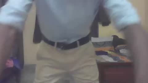 Snapshot of abusaada20 chatting on 12/27/24, 04:32 Thefitguy online show from 12/27/24, 04:32